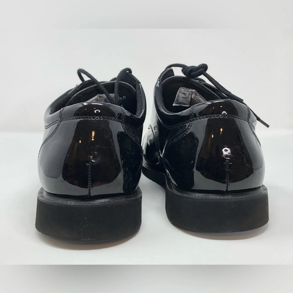 Thorogood Oxford Uniform Classics Men’s Dress Shoe - Size 13 XW Extra Wide